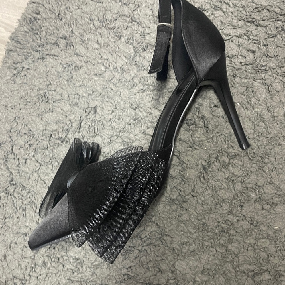 Elegant Black Bow Women's Shoe